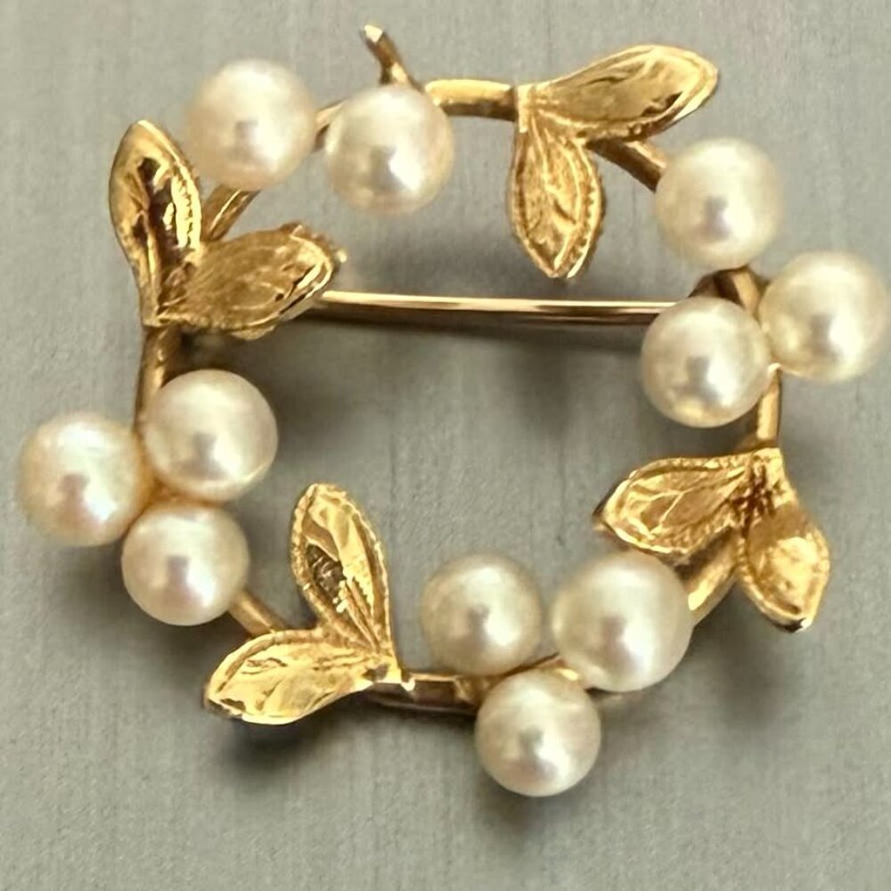 14k Gold & Pearl Pin